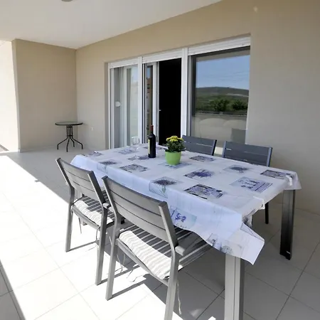 With A Parking Space Plano, - 11649 Trogir